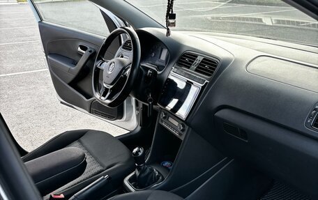 Volkswagen Polo VI (EU Market), 2015 год, 845 000 рублей, 17 фотография