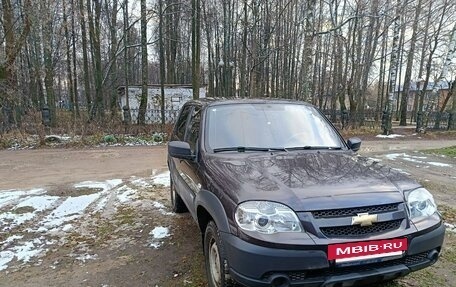 Chevrolet Niva I рестайлинг, 2015 год, 650 000 рублей, 7 фотография