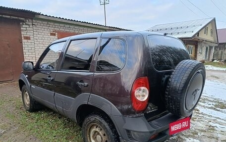 Chevrolet Niva I рестайлинг, 2015 год, 650 000 рублей, 8 фотография