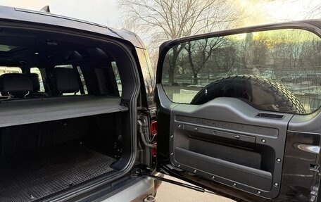 Land Rover Defender II, 2021 год, 8 200 000 рублей, 23 фотография