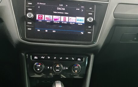 Volkswagen Tiguan II, 2019 год, 2 700 000 рублей, 8 фотография