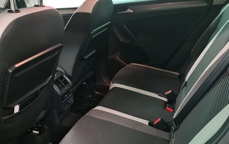 Volkswagen Tiguan II, 2019 год, 2 700 000 рублей, 11 фотография