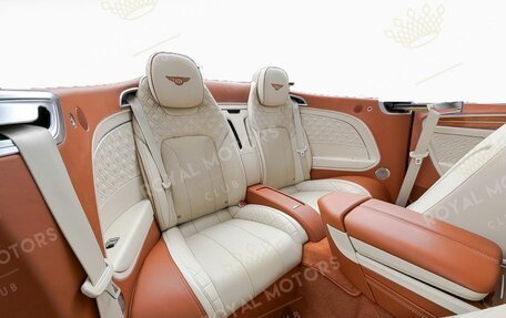 Bentley Continental GT III, 2020 год, 17 800 000 рублей, 16 фотография