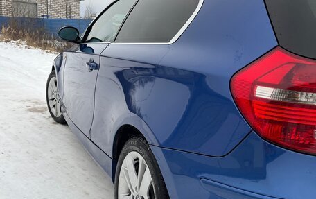 BMW 1 серия, 2008 год, 990 000 рублей, 6 фотография