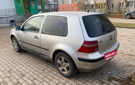 Volkswagen Golf IV, 2002 год, 175 000 рублей, 6 фотография