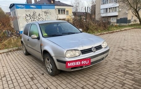 Volkswagen Golf IV, 2002 год, 175 000 рублей, 4 фотография