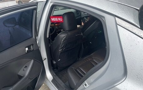 KIA Optima III, 2012 год, 1 250 000 рублей, 10 фотография