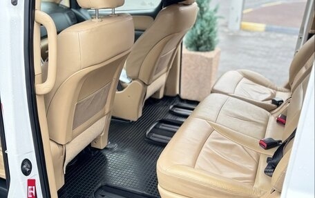 Hyundai H-1 II рестайлинг, 2018 год, 2 600 000 рублей, 15 фотография