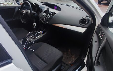 Mazda 3, 2011 год, 690 000 рублей, 16 фотография