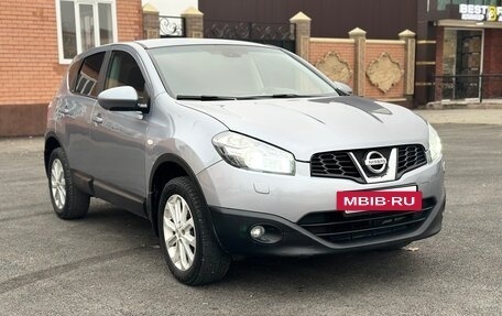 Nissan Qashqai, 2010 год, 830 000 рублей, 2 фотография