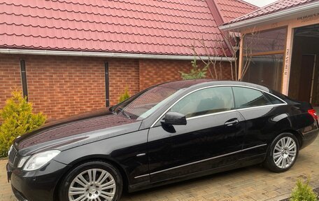 Mercedes-Benz E-Класс, 2011 год, 1 150 000 рублей, 5 фотография