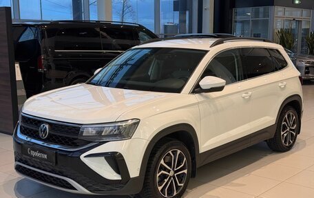 Volkswagen Taos, 2022 год, 2 600 000 рублей, 1 фотография