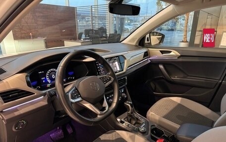 Volkswagen Taos, 2022 год, 2 600 000 рублей, 8 фотография