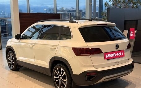 Volkswagen Taos, 2022 год, 2 600 000 рублей, 6 фотография