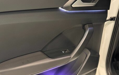 Volkswagen Taos, 2022 год, 2 600 000 рублей, 24 фотография