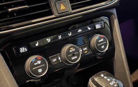 Volkswagen Taos, 2022 год, 2 600 000 рублей, 22 фотография