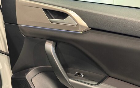 Volkswagen Taos, 2022 год, 2 600 000 рублей, 33 фотография