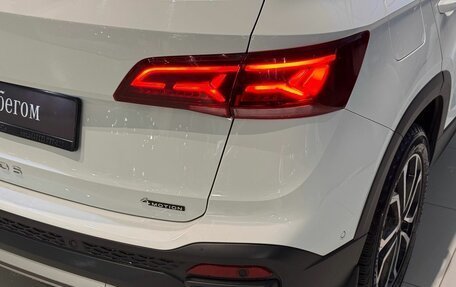 Volkswagen Taos, 2022 год, 2 600 000 рублей, 31 фотография