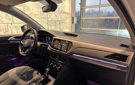 Volkswagen Taos, 2022 год, 2 600 000 рублей, 34 фотография