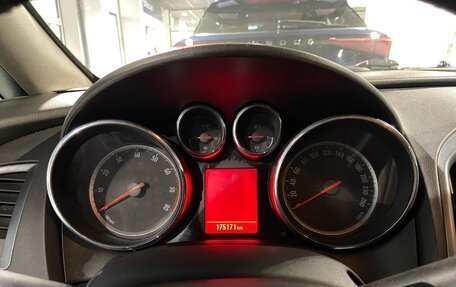 Opel Astra J, 2013 год, 560 000 рублей, 19 фотография