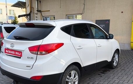 Hyundai ix35 I рестайлинг, 2013 год, 1 500 000 рублей, 2 фотография