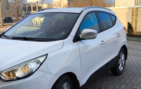 Hyundai ix35 I рестайлинг, 2013 год, 1 500 000 рублей, 12 фотография