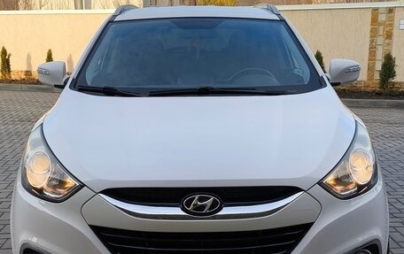 Hyundai ix35 I рестайлинг, 2013 год, 1 500 000 рублей, 11 фотография
