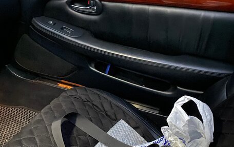 Lexus SC II рестайлинг, 2002 год, 2 100 000 рублей, 32 фотография