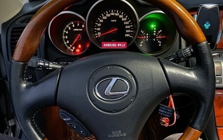 Lexus SC II рестайлинг, 2002 год, 2 100 000 рублей, 27 фотография