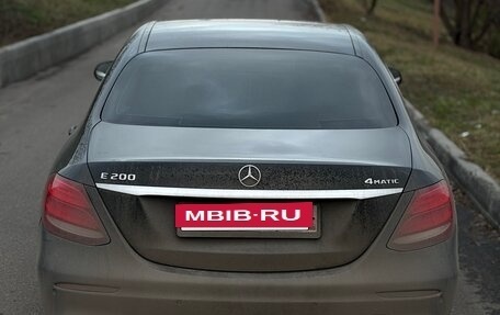 Mercedes-Benz E-Класс, 2019 год, 2 850 000 рублей, 6 фотография