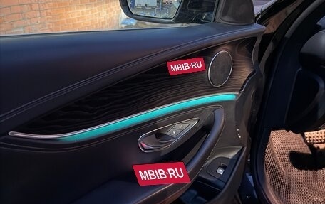 Mercedes-Benz E-Класс, 2019 год, 2 850 000 рублей, 11 фотография