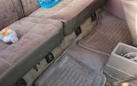 Nissan Terrano II рестайлинг, 1991 год, 250 000 рублей, 7 фотография