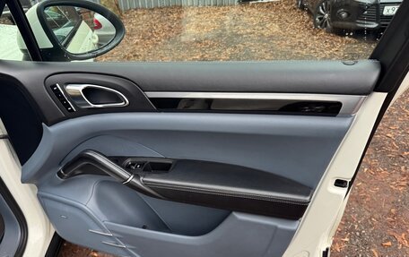 Porsche Cayenne III, 2011 год, 2 570 000 рублей, 19 фотография
