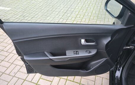 KIA Rio III рестайлинг, 2015 год, 830 000 рублей, 13 фотография