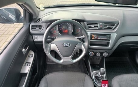 KIA Rio III рестайлинг, 2015 год, 830 000 рублей, 16 фотография