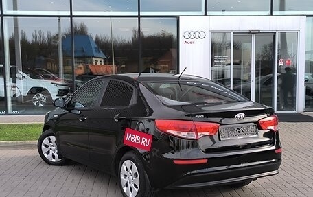 KIA Rio III рестайлинг, 2015 год, 830 000 рублей, 7 фотография