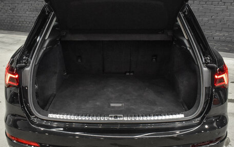 Audi Q3, 2018 год, 3 000 000 рублей, 6 фотография