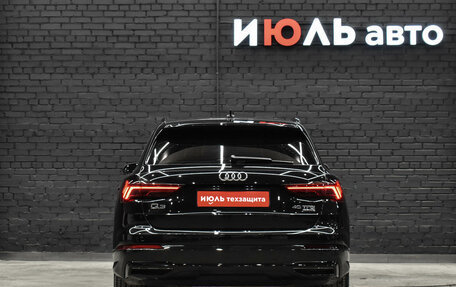 Audi Q3, 2018 год, 3 000 000 рублей, 5 фотография