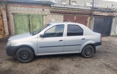 Renault Logan I, 2009 год, 300 000 рублей, 3 фотография