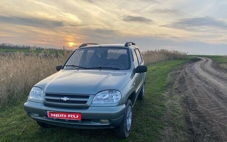 Chevrolet Niva I рестайлинг, 2007 год, 455 000 рублей, 1 фотография