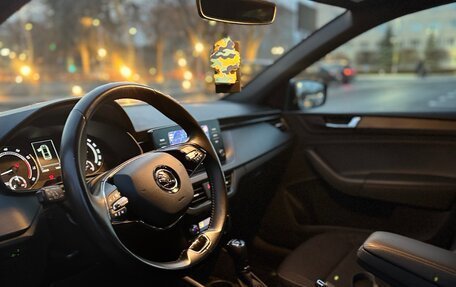 Skoda Rapid II, 2021 год, 1 600 000 рублей, 11 фотография