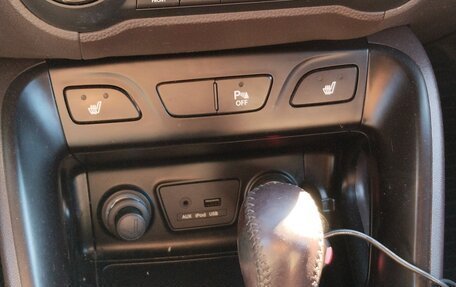 Hyundai ix35 I рестайлинг, 2012 год, 1 250 000 рублей, 13 фотография