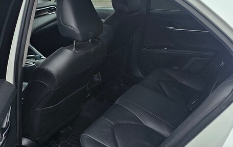 Toyota Camry, 2020 год, 2 900 000 рублей, 6 фотография