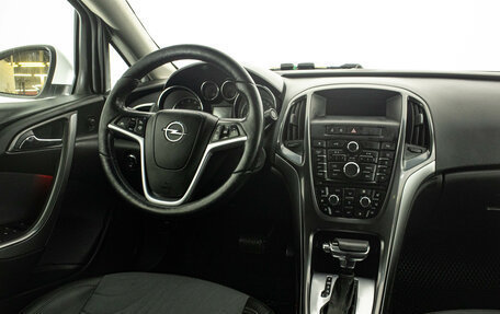 Opel Astra J, 2013 год, 879 000 рублей, 13 фотография