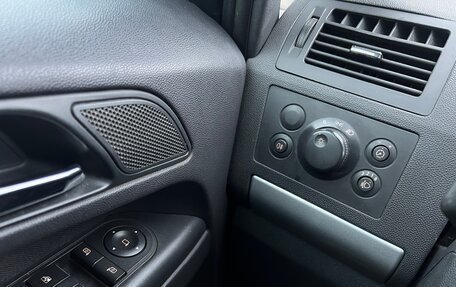 Opel Zafira B, 2012 год, 683 000 рублей, 25 фотография