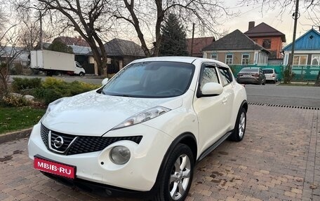 Nissan Juke II, 2012 год, 830 000 рублей, 1 фотография