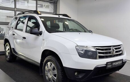 Renault Duster I рестайлинг, 2014 год, 1 000 000 рублей, 3 фотография