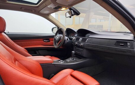 BMW 3 серия, 2010 год, 1 899 000 рублей, 13 фотография