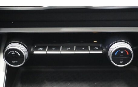 Geely Coolray I, 2022 год, 1 679 000 рублей, 11 фотография