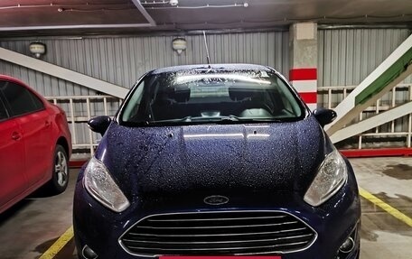Ford Fiesta, 2015 год, 820 000 рублей, 2 фотография